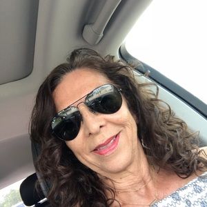 Meet your Posher, Vicki